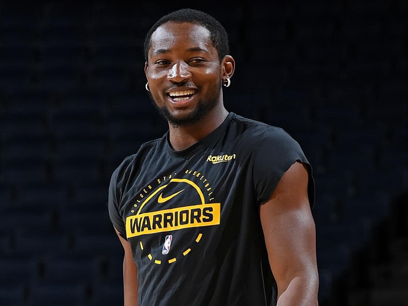 世界杯高清比赛直播-2年4850万美金！连续13场比赛DNP！库明加申请交易，科尔作茧自缚