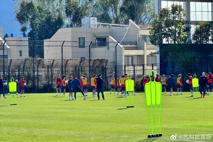 世界杯手机观看平台-博主：河南队高强度开启高原集训，新援姆布拉加入阵中